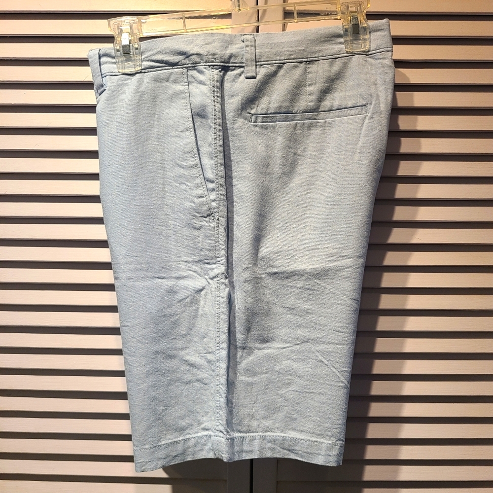 Banana Republic Mens Linen Blend Shorts. Size 33 Color Light Blue.  Lightweight - Picture 2 of 9